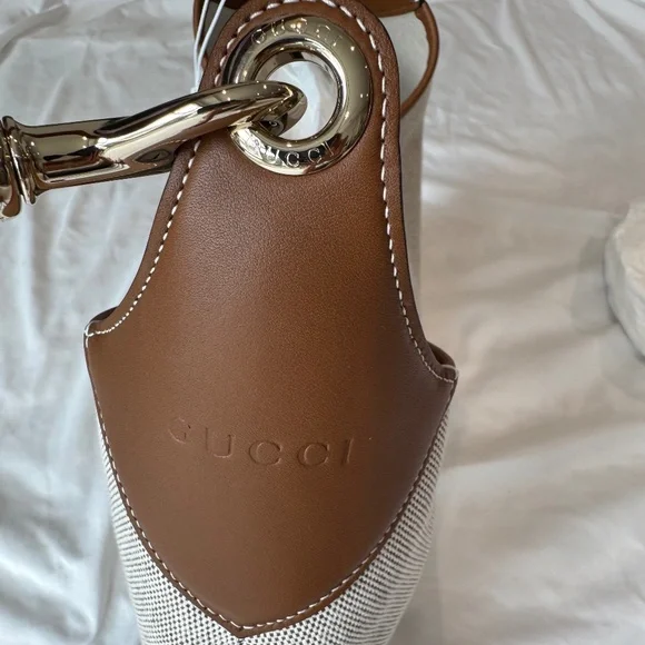 NWT Gucci B Shoulder Bag Natural Canvas - Picture 6 of 11